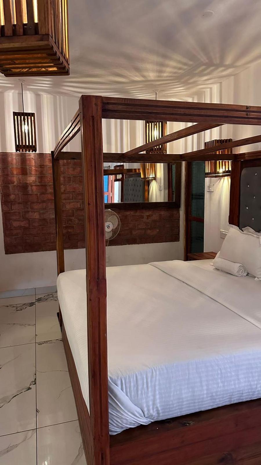 Nidra By Sarwaa Bed & Breakfast Varkala Bagian luar foto