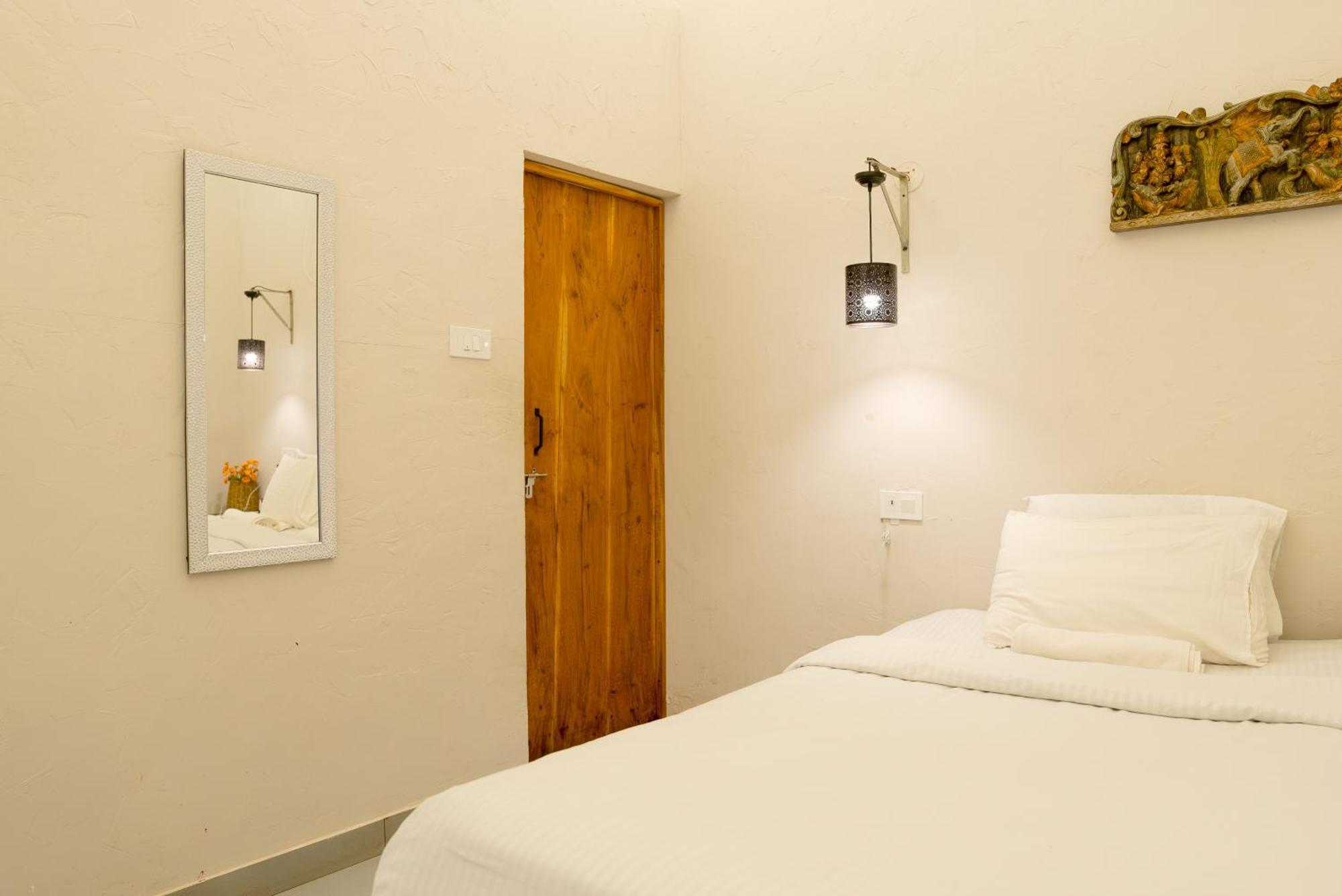 Nidra By Sarwaa Bed & Breakfast Varkala Bagian luar foto