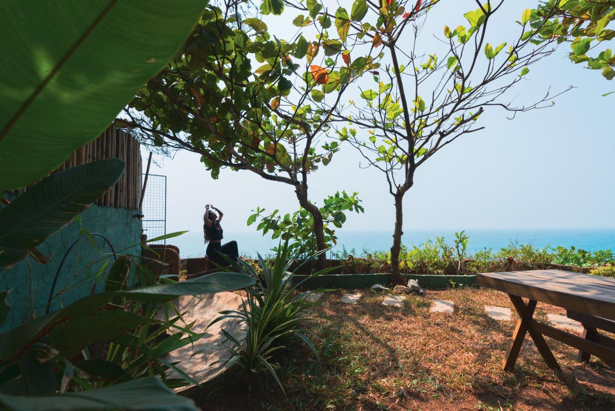 Nidra By Sarwaa Bed & Breakfast Varkala Bagian luar foto